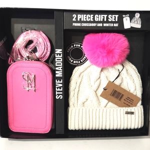 NWT! Steve Madden Crossbody Purse & Pom Pom Beanie Hat 2 Piece Gift Set MSRP $88